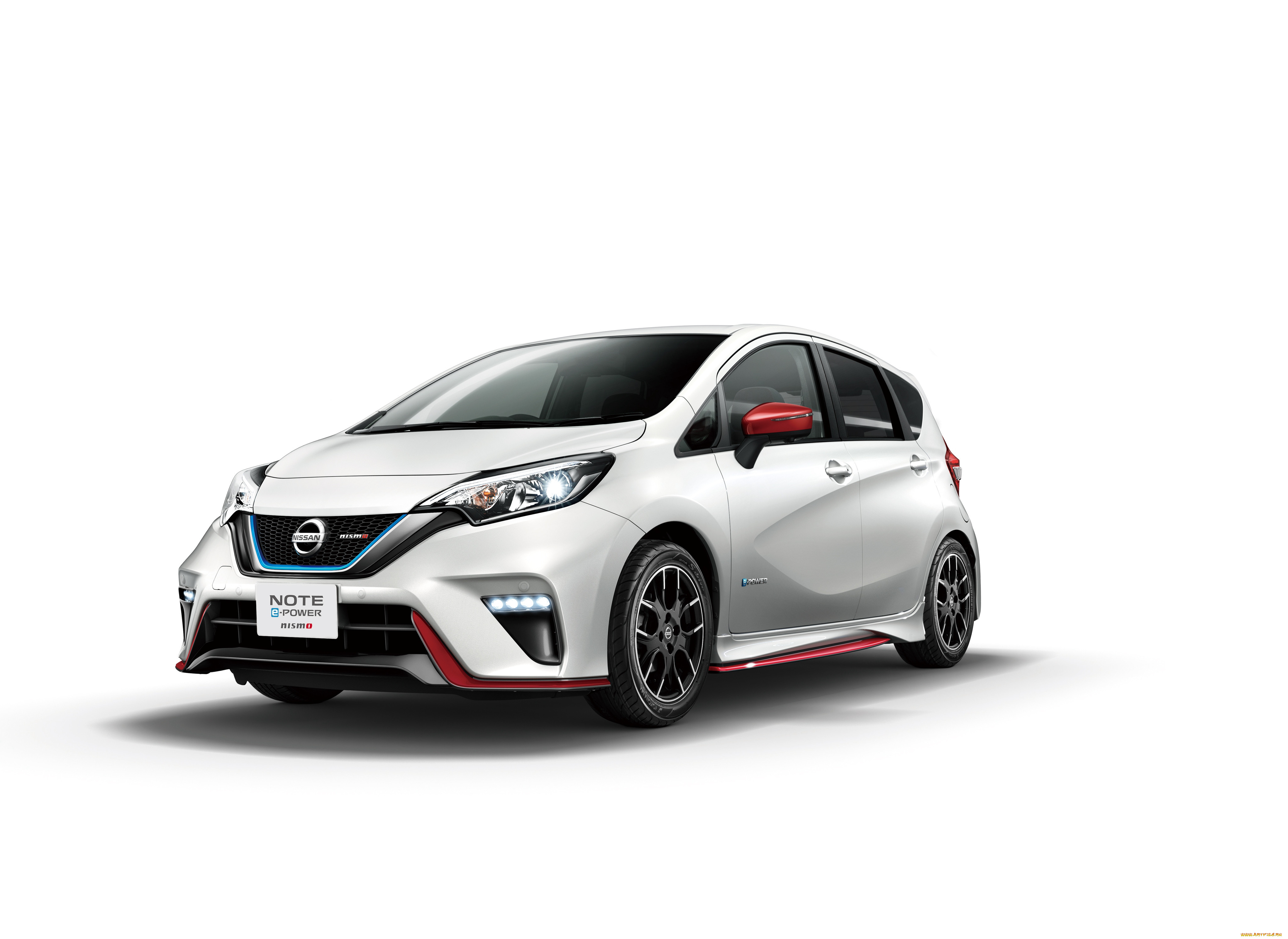 Nissan note e12. Nissan Note e-Power Nismo. Nissan Note 2018 Nismo.